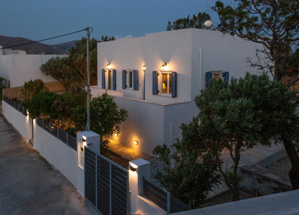 Ruby'S Summer House With Spacious Garden And Free Parking Gavrio Buitenkant foto