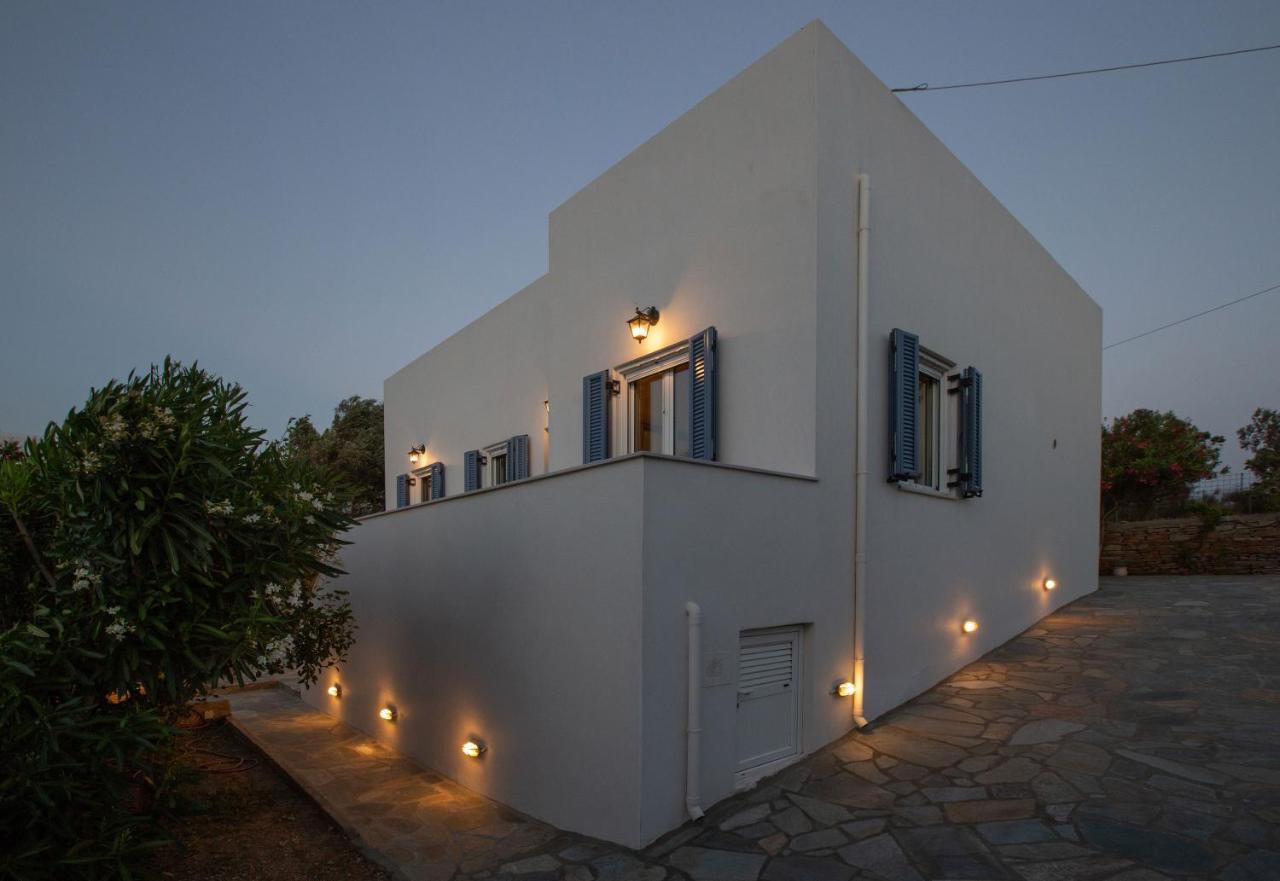 Ruby'S Summer House With Spacious Garden And Free Parking Gavrio Buitenkant foto