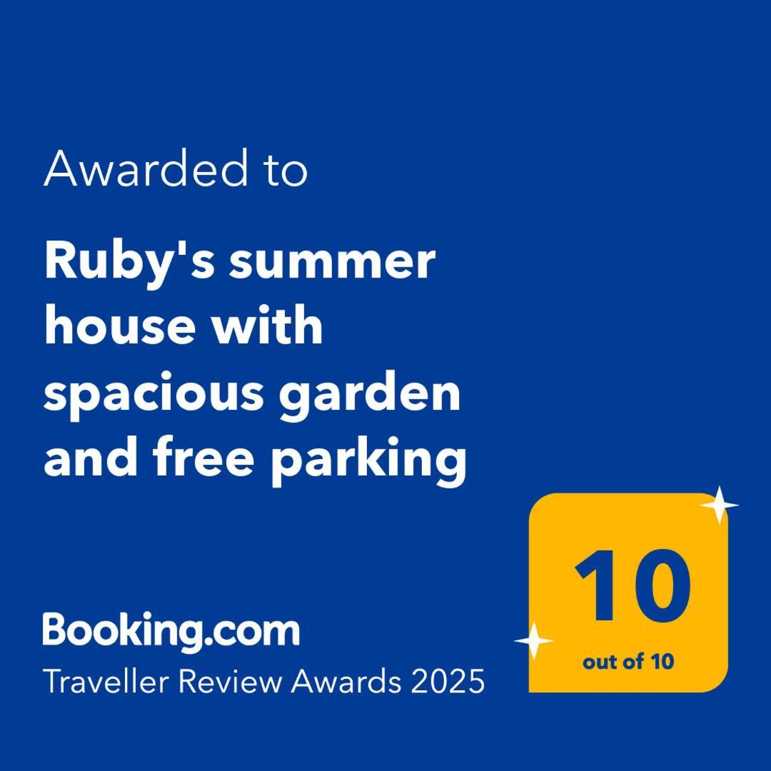 Ruby'S Summer House With Spacious Garden And Free Parking Gavrio Buitenkant foto